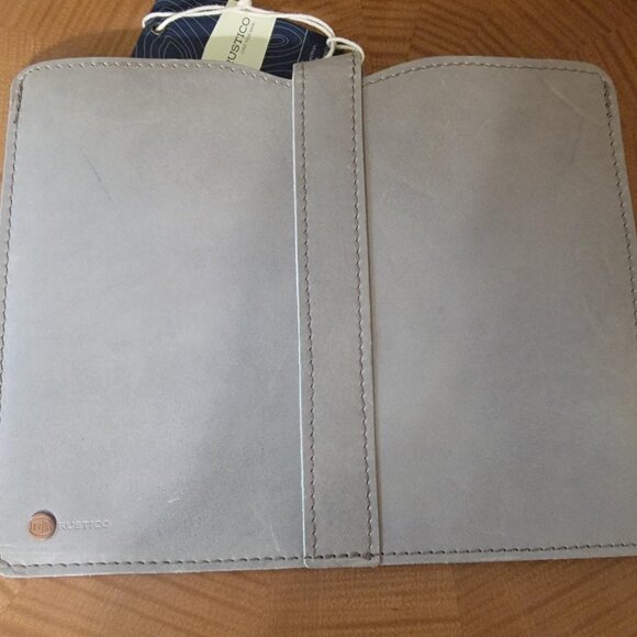 Handcrafted RUSTICO Fine Leather Tablet Case - NEW WITH TAGS - Picture 6 of 7
